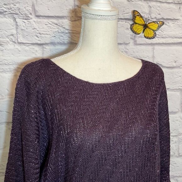 𝅺warehouse One Oversized 3/4 Sleeve Sweater Size Medium - Picture 3 of 6